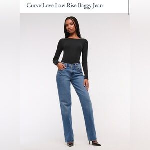 Abercrombie & Fitch Curve Love Low Rise Baggy Jean- Size 30/10R (Medium Wash)